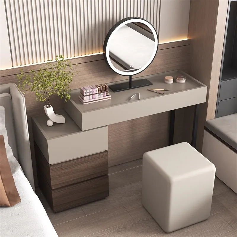 Beauty Without Makeup - Reception Simple Makeup Table Vanity Beauty